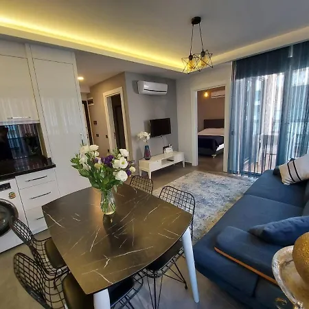 Apartment Aura Homes One Bedroom Near Cleopatra Alanya
