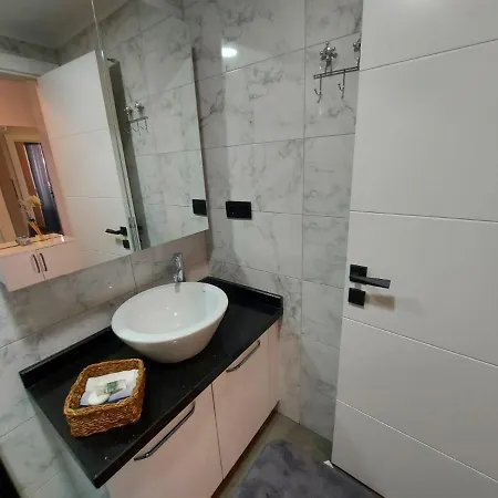 Aura Homes One Bedroom Near Cleopatra * Alanya
