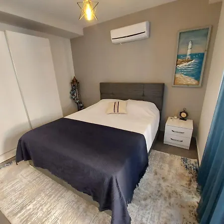 Apartment Aura Homes One Bedroom Near Cleopatra *