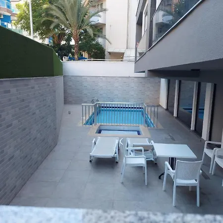 Aura Homes One Bedroom Near Cleopatra Апартаменты Алания